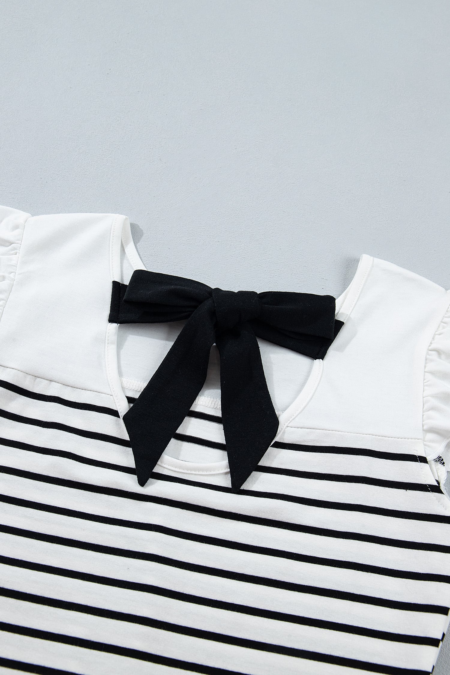 White Stripe Contrast Knot Back Ruffle Trim Tank Top