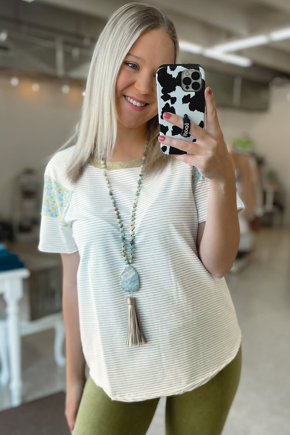 White Stripe Floral Insert Sleeves Contrast Round Neck Tee