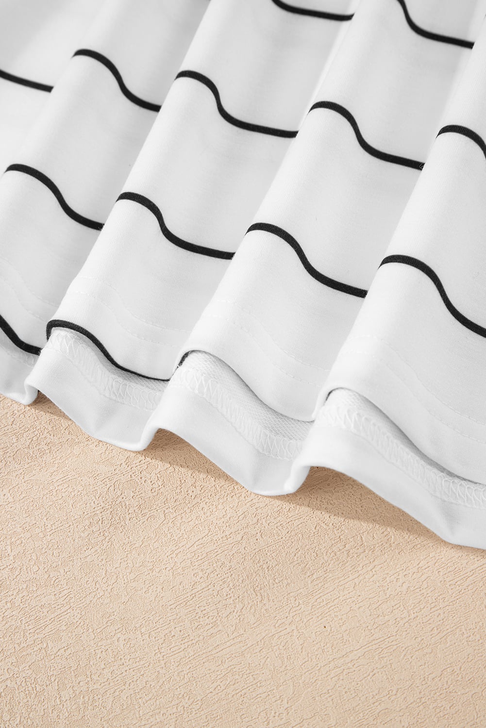 White Stripe Zip up Drop Shoulder Pullover and Short 2pcs Outfit