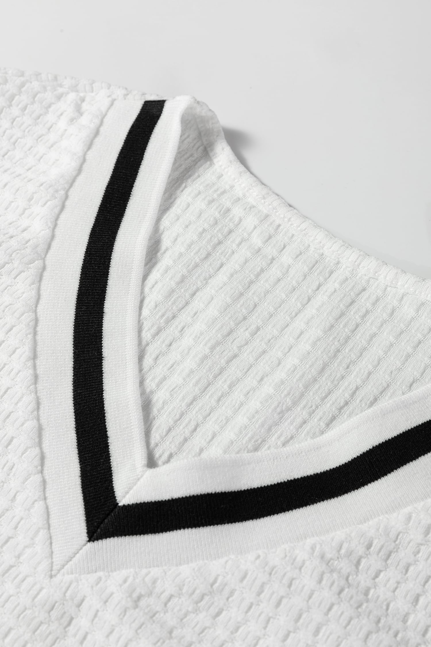 White Textured Knit Preppy Striped Trim V Neck Pullover Waffle Top