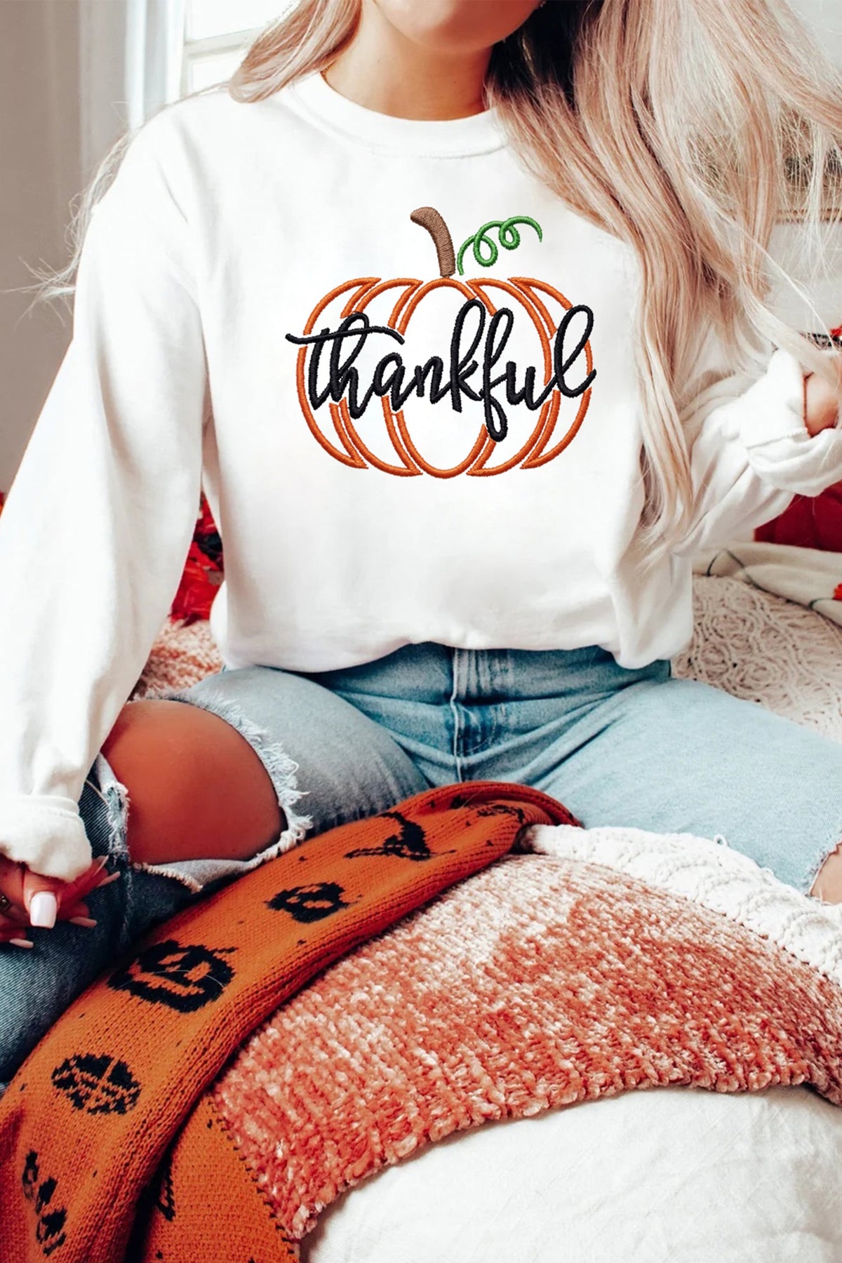 White Thankful Pumpkin Embroidered Pullover Graphic Sweatshirt