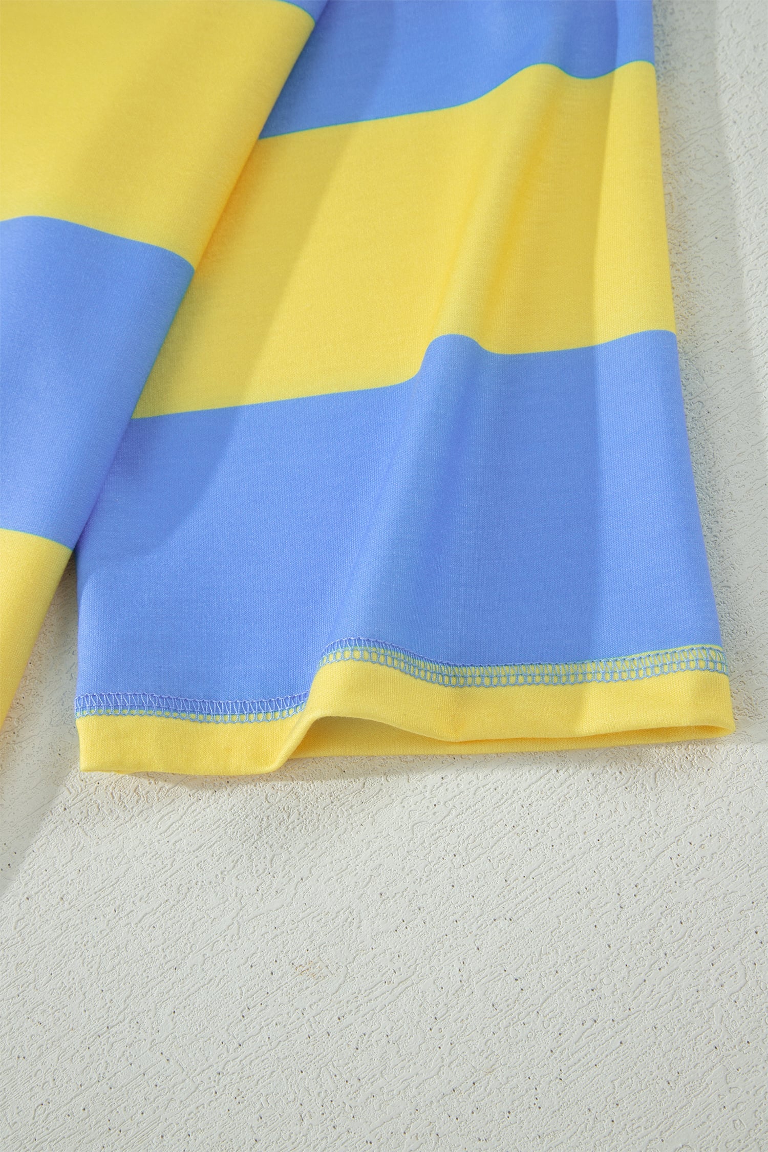 Yellow Stripe Half Zipper Placket Bracelet Sleeve Top Casual Shorts Set