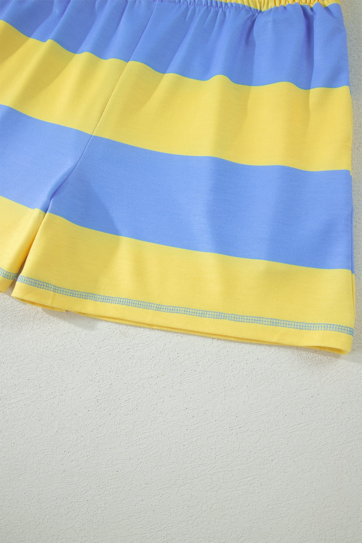 Yellow Stripe Half Zipper Placket Bracelet Sleeve Top Casual Shorts Set